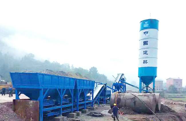 四川達州600穩(wěn)定土拌和站作業(yè)現場